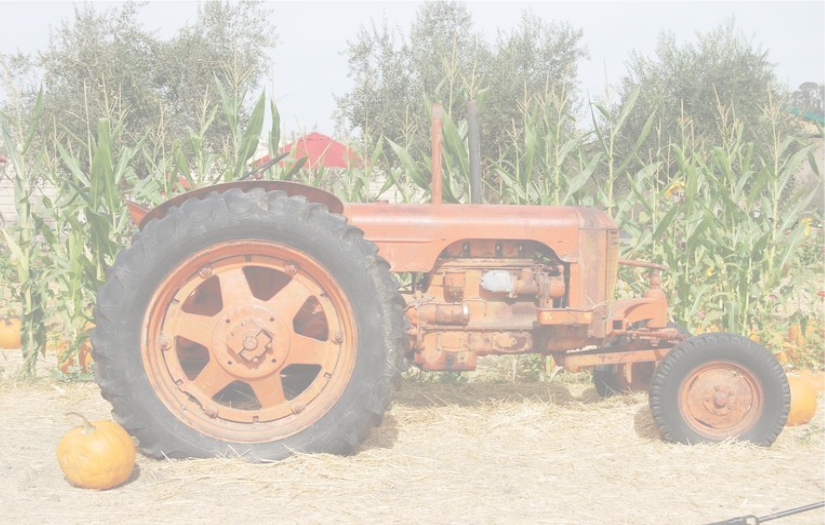 Old_Farm_Tractor.png